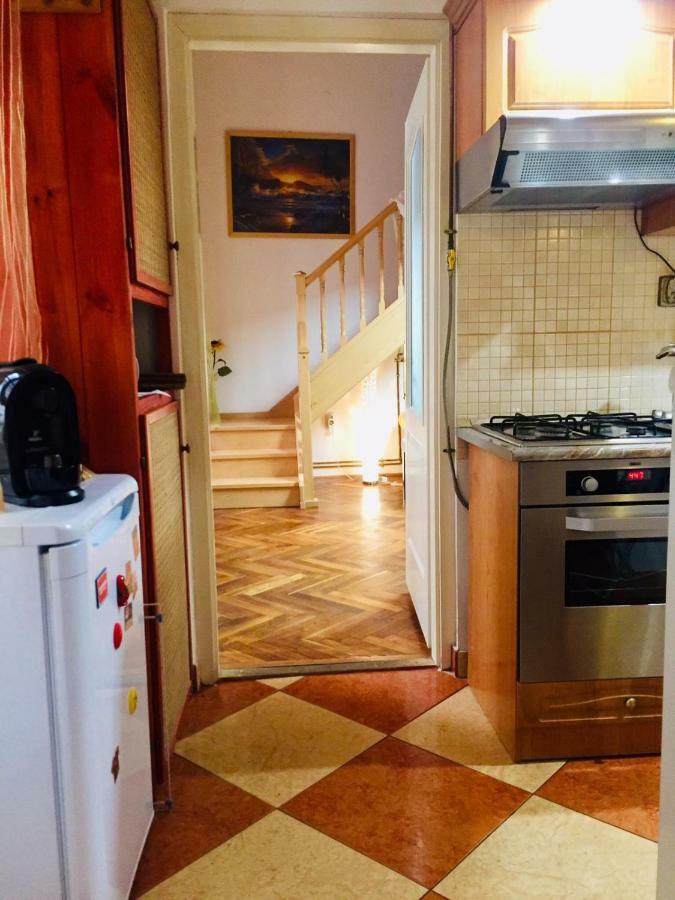 Ferjoe's Apartament
